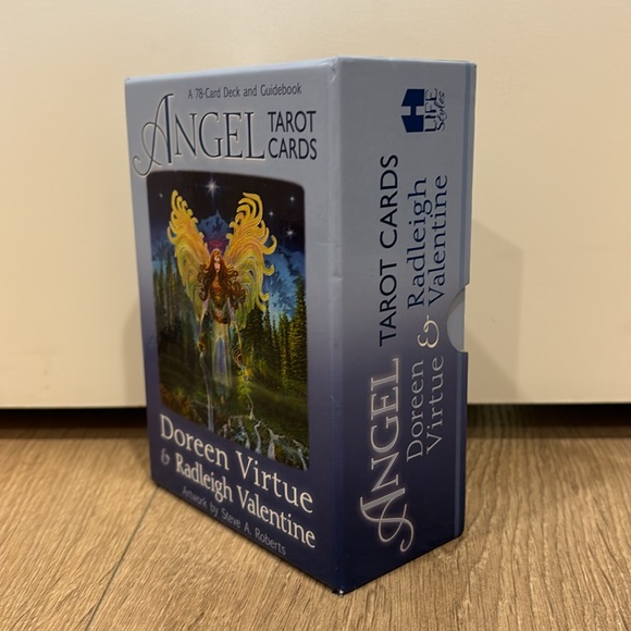 Angel Tarot Card Set - Picture 5 of 6